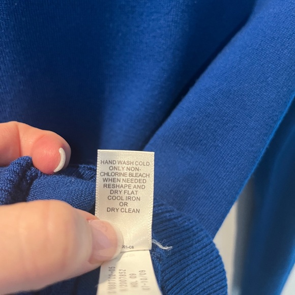 Banana Republic Blue Merino wool Sweater - Picture 9 of 9